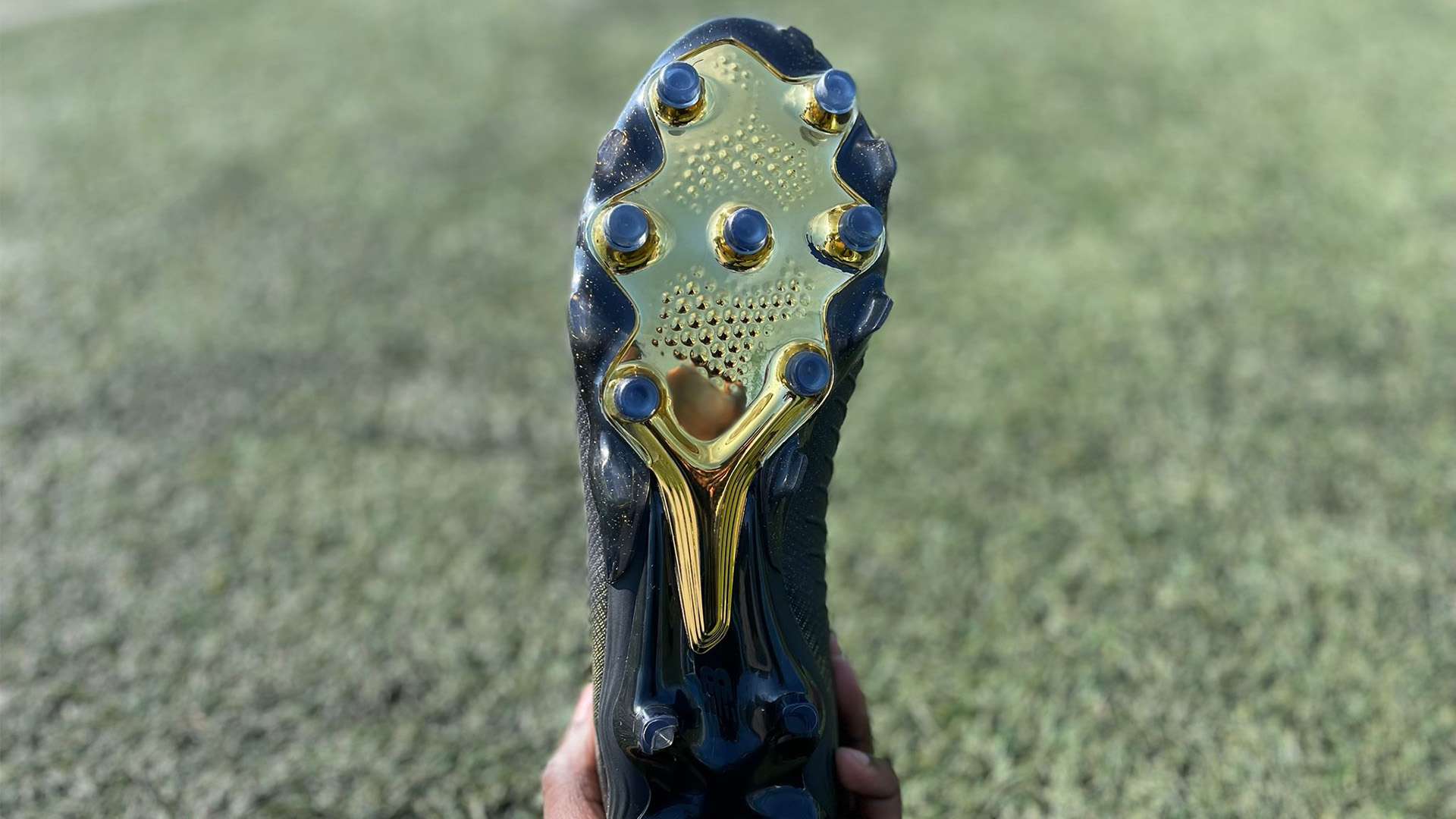 曼城再有核心離隊!馬赫雷斯3000萬磅身價轉會加盟吉達國民!.