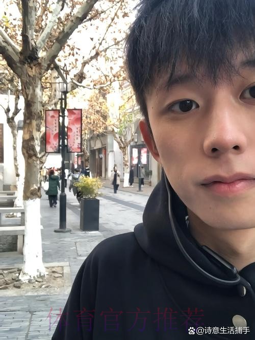 安帅今夏曾想签下理查利森 但被弗洛伦蒂诺拒绝